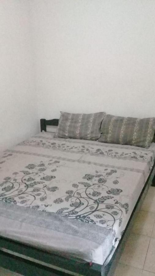 מלון סידוארג'ו Kost Backpacker מראה חיצוני תמונה