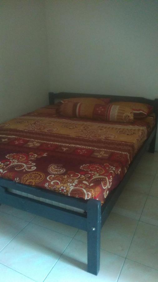 מלון סידוארג'ו Kost Backpacker מראה חיצוני תמונה