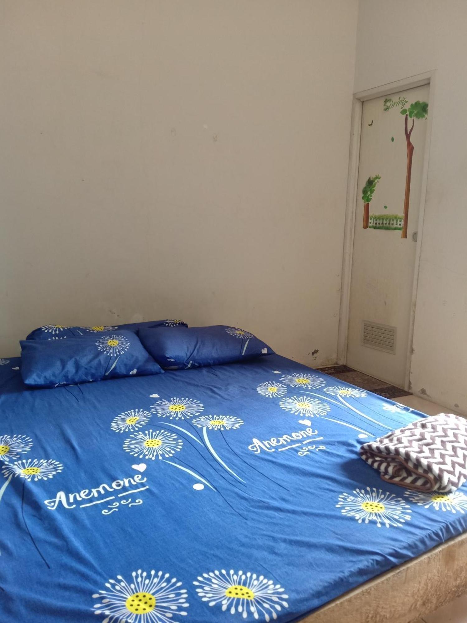 מלון סידוארג'ו Kost Backpacker מראה חיצוני תמונה